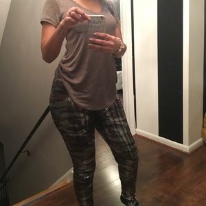 COPY - Sequins camo leggings
